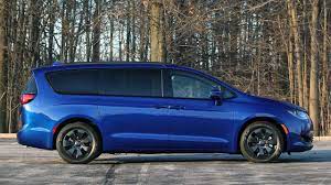2019 Chrysler Pacifica Hybrid Limited Review Near Perfect