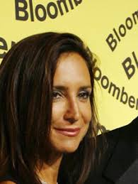 Crist's Fiancee Accustomed to First-Class