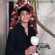 Watch donny pangilinan's uncut interview with boy abunda. Donny Pangilinan Age Height Weight Girlfriend Biography More