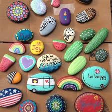 Creative Easy Rock Painting Ideas For Beginners I Love Painted Rocks Paintedrocks Stoneart Rockart Paintingrocks Rock Crafts Painted Rocks Craft Crafts