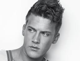 Men with wavy hair have problems deciding their hairstyles. 30 Cool Hairstyles For Men With Wavy Hair Mens Craze