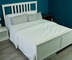 Ikea Hack Aus Hemnes Bett Wird Polsterbett Selfmade Interior Bett Selber Bauen Bett Schlafzimmerfarbe