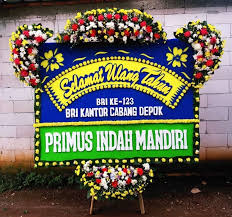 Satu diantara langkah untuk memberikan perasaan spesial ini pada seorang yang kita sayangi pada hari ulang tahun mereka yaitu dengan memberikan mereka hadiah ulang. Karangan Bunga Selamat Ulang Tahun Dari Bank Bri Cabang Depok Hartini Florist