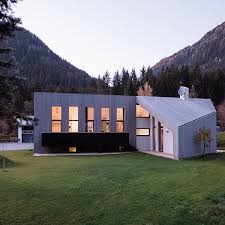 Over the time it has been ranked as high as 1 251 899 in the world, while most of its traffic comes from russian federation, where it reached as high as. Plasma Studio L Shaped Bungalow Like Structure House L
