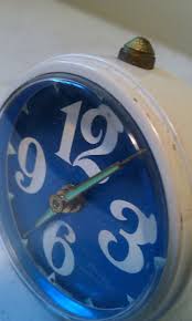 Old Alarm Clock Con Imagenes Relojes De Pared Reloj Despertador