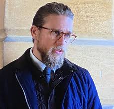 Charlie Hunnam; The Gentleman. Barbour lutz jacket and gilet. Killer