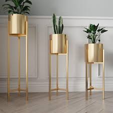 Vacances estivales du 9 au 28 août 2019l'équipe de billes et bijoux prendra une pause estivale entre le 9 et le 28 août 2019. Cache Pots Sur Pieds Hauts Design En Metal Dore Luxury Lumeers
