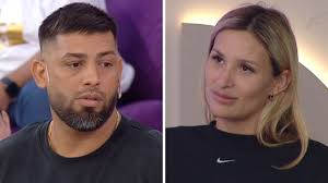 Hernán volvió a Cuestión de peso, contó que se separó de su esposa y  blanqueó el romance con Vicky