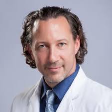 Dr. Raul Roth, MD