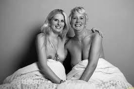 Real Mothers And Daughter - artistic-photo-of-real-mother-and-daughter -posing-nude-together Porn Pic - EPORNER