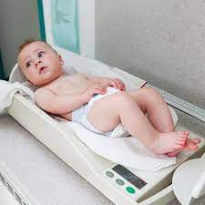 Bebegim Neden Kilo Almiyor Yoksa Doymuyor Mu Oncelikle Bebeklerin Kilo Alimiyla Ilgili Birkac Madde Yazacagiz Bebegin Buyume Bassinet Home Decor Decor