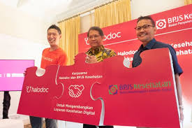 Bayar bpjs kesehatan dengan mudah dan aman di bukalapak. Indonesia S Largest Single Payer System Bpjs Kesehatan Teams Up With Local Health Apps Startup Halodoc To Improve Equal Access To Health Care Across The Country