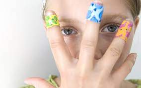 Why Does A Paper Cut Hurt So Much? | Wonderopolis