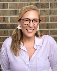 Abby Blacklock's Instagram, Twitter & Facebook