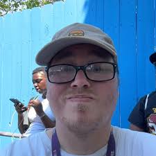 Junior Brown performs for Western Swing legends