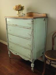 Painted Vintage Furniture Is So Easy To Live With P S Vintage Find Shoppers While Yards Sales And Fl Vintage Furniture Painted Furniture Furniture Makeover