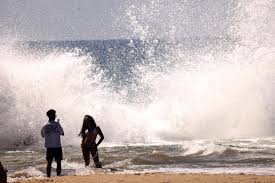 Hurricane Marie brings dangerous ocean conditions, soggy weather to SoCal