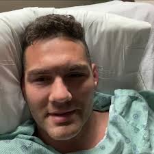 Nobody could know what chris weidman is going through better than anderson silva. 7clcjxkcmxh6sm