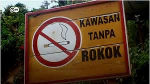 Nonton online berita dan info larangan merokok terupdate hanya di vidio. Denda Gagal Pamer Tanda Larangan Merokok Premis Makanan