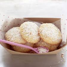 Schnelle Kokos Cookies Rezept Kokosplatzchen Rezepte Einfache Kokosmakronen