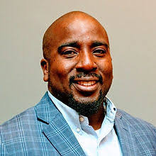 Byron Lind's Instagram, Twitter & Facebook