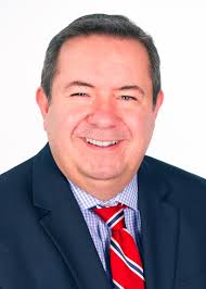 Fort Wayne graduates more than 1,000 at 48th annual commencement ceremony