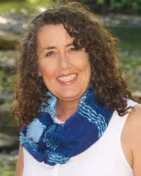 Mindy Sutton's Instagram, Twitter & Facebook