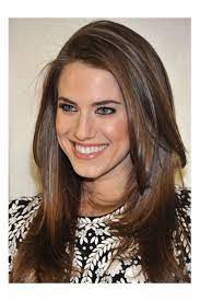 Lovely Short Medium Hairstyle For Womens With Chocolate Brown Hair For Brunettes Straight Hairstyles Hair Styles Hair Crush