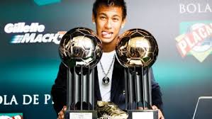 Quedarse en el sitio actual o ir a edición preferida. Bola De Prata Neymar E Pele Os Unicos Hors Concours Da Historia