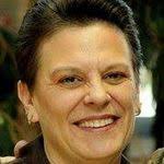 Lynette Stauffer's Instagram, Twitter & Facebook