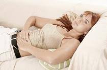 Menstruația cu cheaguri apare frecvent atât la adolescente, cât și la femeile adulte, indiferent dacă au născut sau nu. Problemele Ciclului Menstrual Cheagurile De Sange Modificarile De Culoare Si De Consistenta