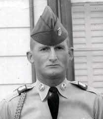 Which would do better in combat? М-16 Μ-14