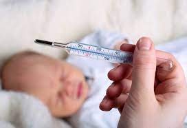 A baby's history, signs and symptoms will often dictate whether a high temperature is of concern, explains common causes of fever include colds and flu, ear and throat infections, and should be of no it is not recommended to put a child in a cold bath, sponge them down or fan them in any way. Top 10 Home Remedies For Fever In Babies Firstcry Parenting