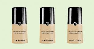 Din moment ce pielea mea este normala spre uscat si acest fond de ten este formulat pentru o piele. Fond De Teint Luminous Silk De Giorgio Armani Marie Claire