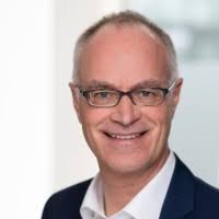 2500+ "Dirk" profiles