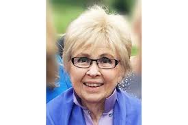 Helga Hoffman Obituary (1933