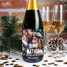 Bottiglia Di Spumante O Franciacorta Personalizzata Con Foto E Auguri Idea Regalo Di Natale Idee Regalo Di Natale Regali Di Natale Idee Regalo
