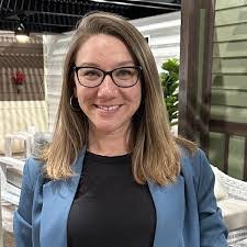 Marcia Zimmer's Instagram, Twitter & Facebook