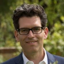 Kevin Whitelaw's Instagram, Twitter & Facebook