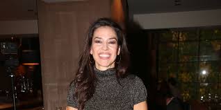 Τι είπε για τις 8 λέξεις. H Natalia Dragoymh Anebase Mia Fwtografia Apo Thn Paidikh Ths Hlikia Kai Einai Idia Me Shmera Eikona Gynaika Iefimerida Gr