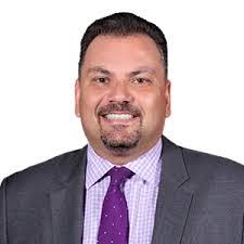 Sean Alden's Instagram, Twitter & Facebook