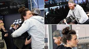 Křest knihy deník doktora z mrnic. Laska Jako Z Romanu Bohac Z Nhl Voracek Se Hnal K Tehotne Partnerce Expres Cz