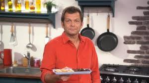 Recette Buche Tiramisu En Video Petits Plats En Equilibre Tf1