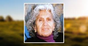 Beatrice Lozano's Instagram, Twitter & Facebook