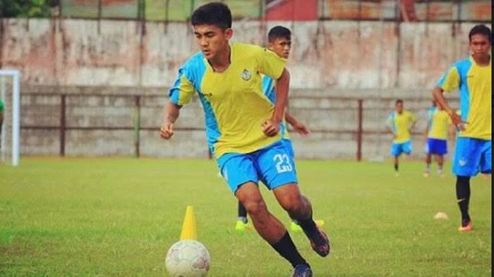 Arsyad Yusgiantoro berlatih Persegres Gresik.