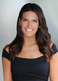 Kelly Beeson's Instagram, Twitter & Facebook