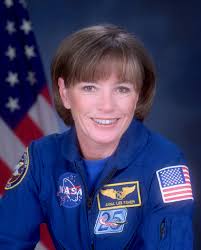 Xploration Outer Space (TV Series 2014– )