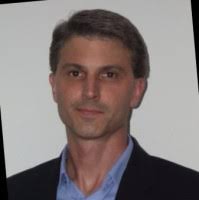 200+ perfiles de «Cloughley»