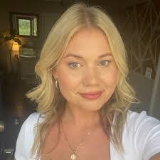 Margaret Swindle's Instagram, Twitter & Facebook