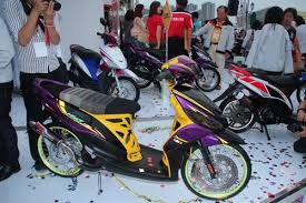 Modifikasi matic yamaha mio j kece. Gambar Modifikasi Motor Mio J Foto Modifikasi Motor Mio J Terbaru 2014